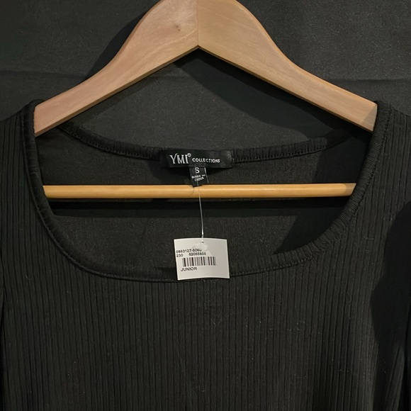 YMI Collections black long sleeve juniors tshirt size small NWT - Picture 7 of 7
